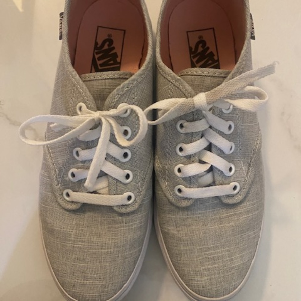 Women's Authentic Vans Deck Shoes Size 8.5